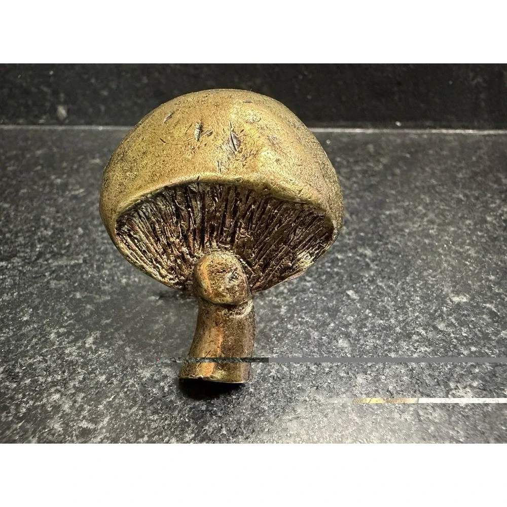 Vtg Vegetable Cabinet Knobs Pulls Set 6 Brass Tone Tomato Mushroom Pea Garlic
